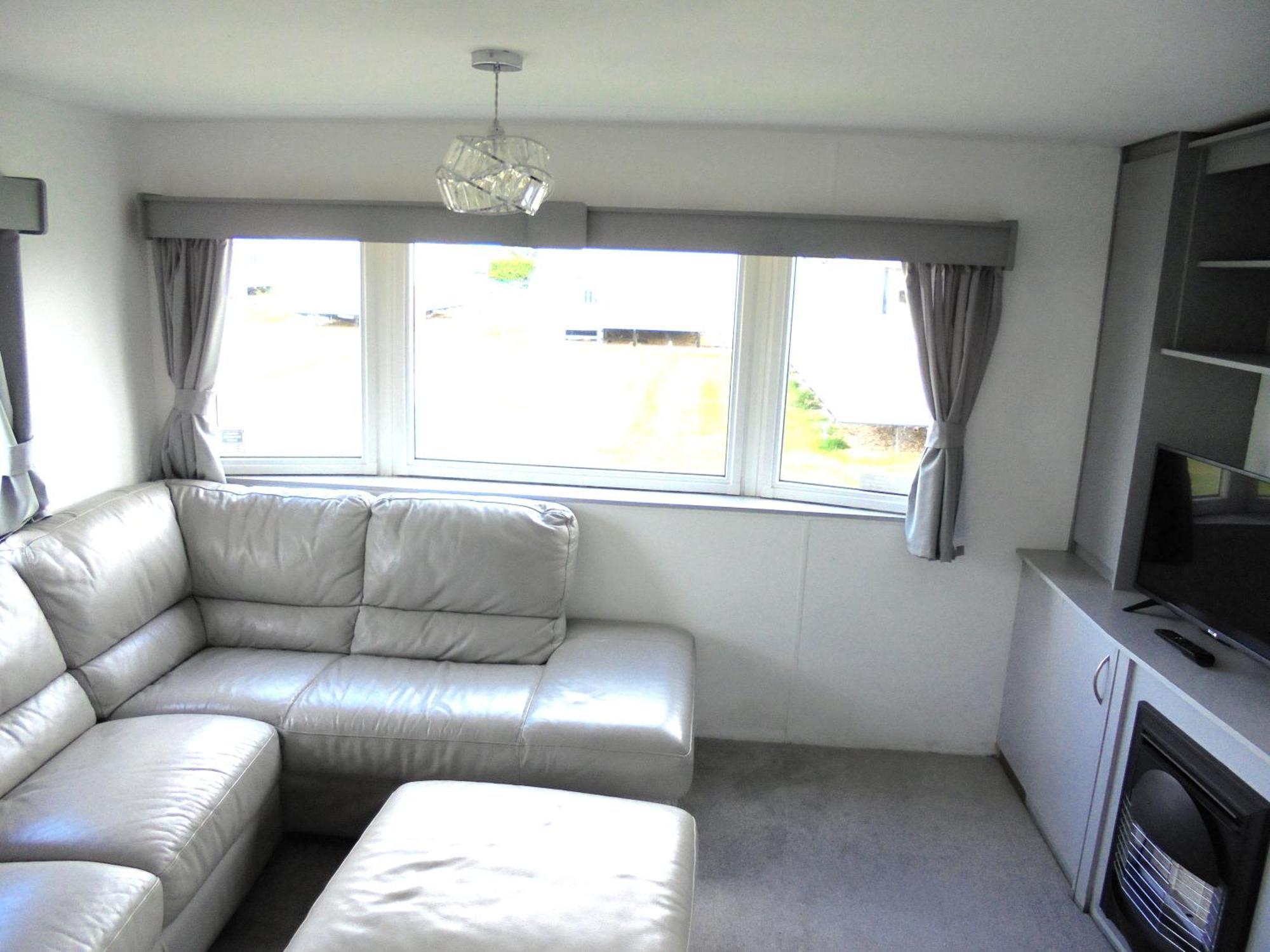 Kingfisher Horizon Kf Ii 6 Berth 3 Bedrooms Panel Heated